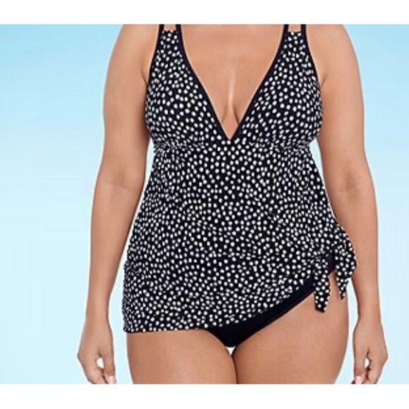 Trimshaper Other - Trimshaper Swimsuit Dress Tracey Sz 24W One Piece Black White Dots Funfetti NWT